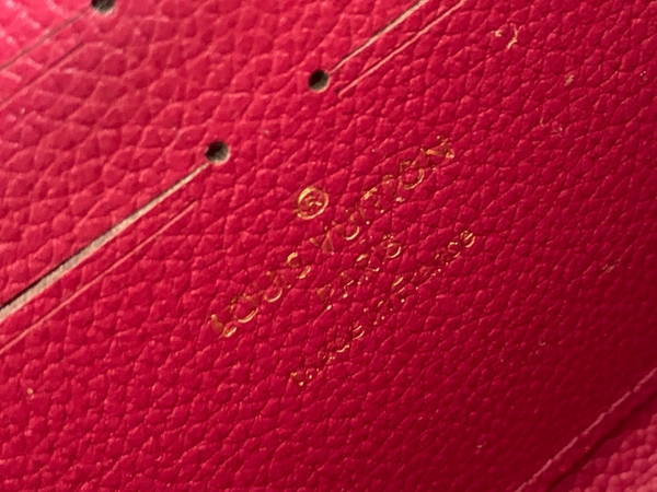 LVコピーウォレット着用イメージ